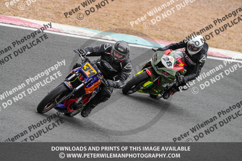 enduro digital images;event digital images;eventdigitalimages;mallory park;mallory park photographs;mallory park trackday;mallory park trackday photographs;no limits trackdays;peter wileman photography;racing digital images;trackday digital images;trackday photos